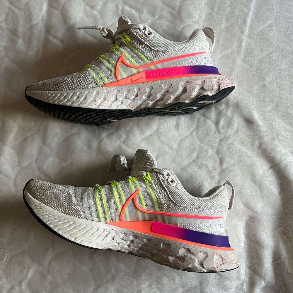 Nike Infinity Run Sneakers